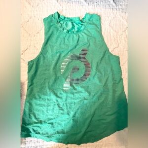 Peloton tank size large